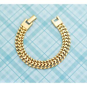 Vintage Gold Tone Arrows Bracelet by Avon - 7 inch - L13